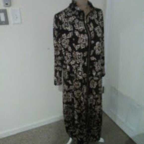 Zadie B's Ivy Dress in Animal Silhouette - Picture 5 of 5